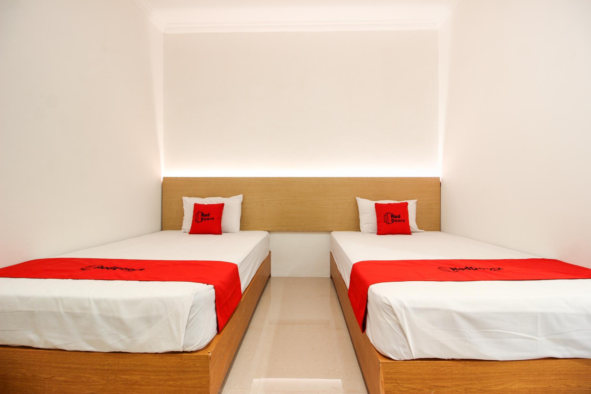Reddoorz Plus Near Universitas Sumatera Utara Medan Exterior foto