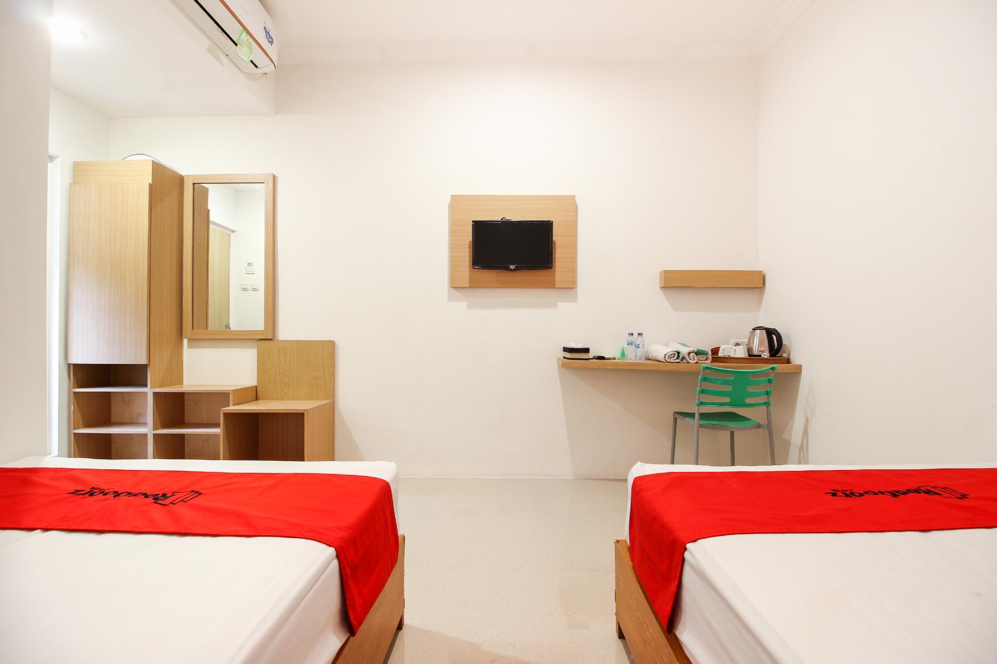 Reddoorz Plus Near Universitas Sumatera Utara Medan Exterior foto